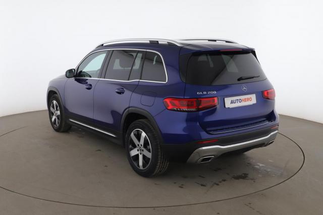 Mercedes Benz Glb image 2