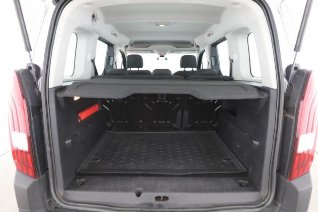 Peugeot Rifter image 1