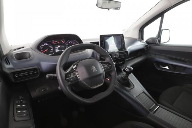Peugeot Rifter image 2
