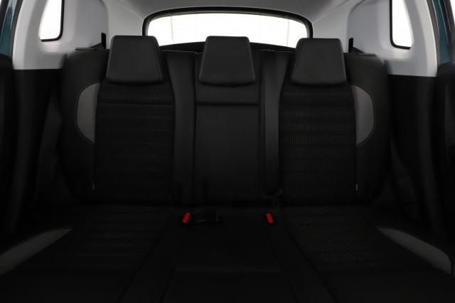 Peugeot 2008 image 9