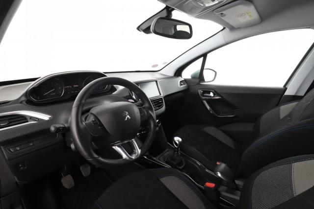 Peugeot 2008 image 4