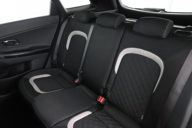 Kia Cee'D_sw image 8