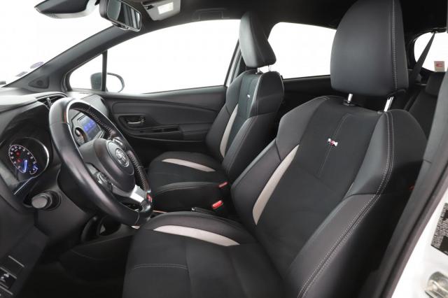 Toyota Yaris image 8
