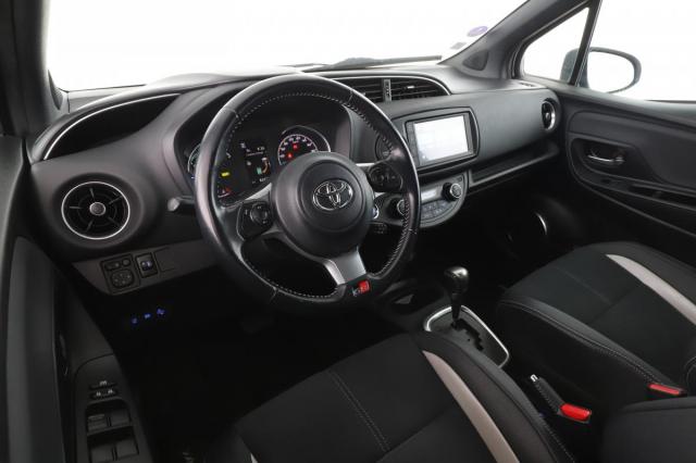 Toyota Yaris image 3