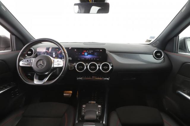 Mercedes Benz Gla image 7