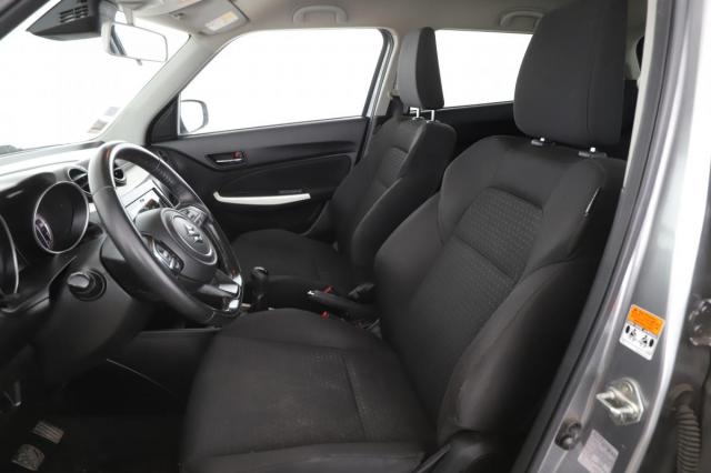Suzuki Swift image 5