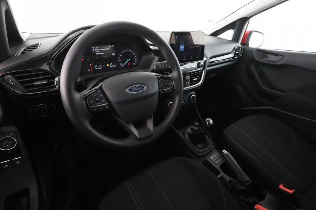 Ford Fiesta image 8