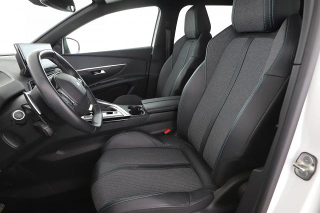 Peugeot 5008 image 7