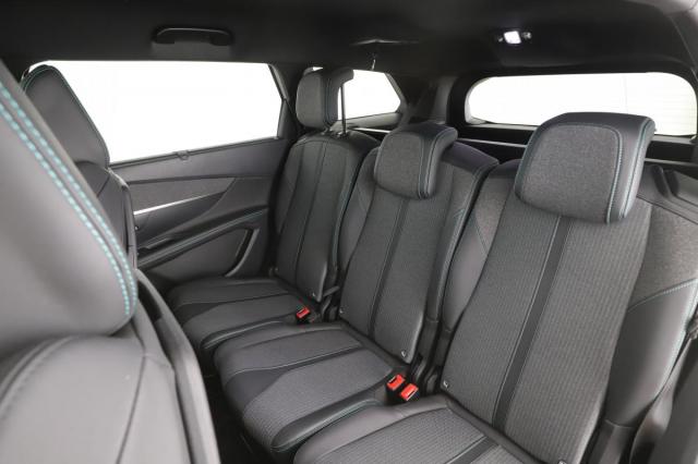 Peugeot 5008 image 4