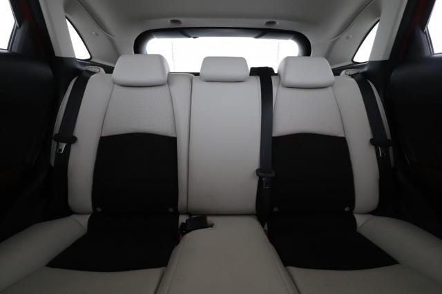 Mazda Cx-3 image 8