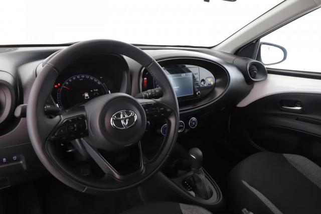 Toyota Aygo X image 3