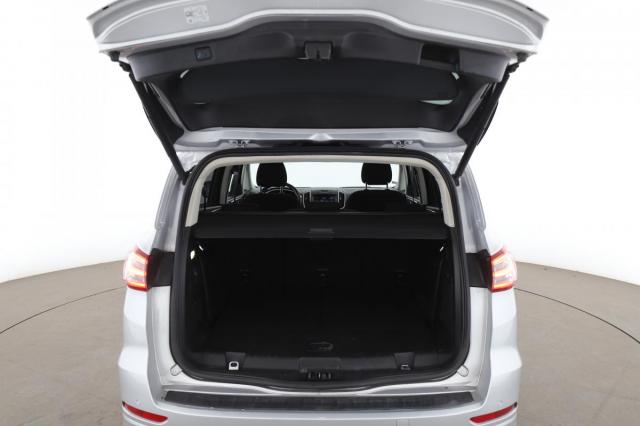 Ford S-Max image 4