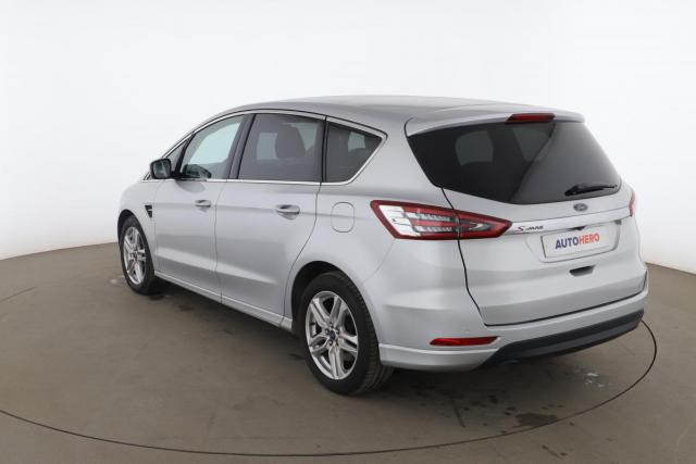 Ford S-Max image 9