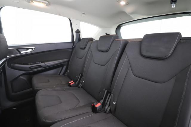 Ford S-Max image 6