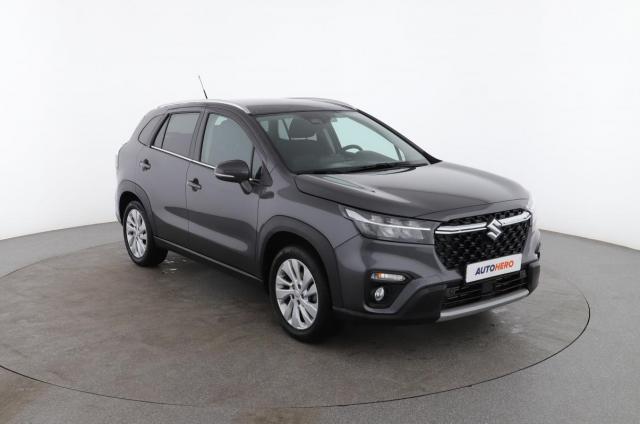 Suzuki S-Cross image 6