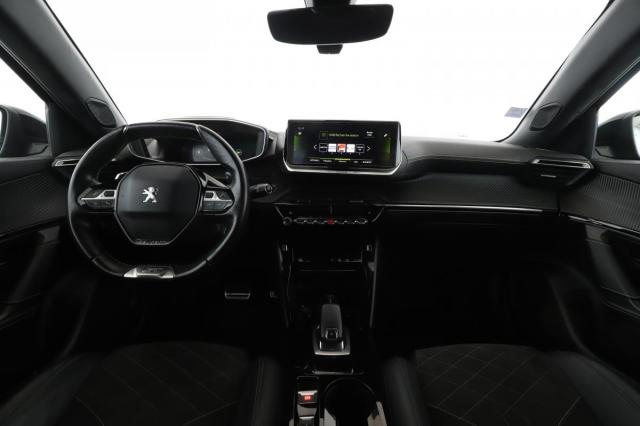 Peugeot 2008 image 7