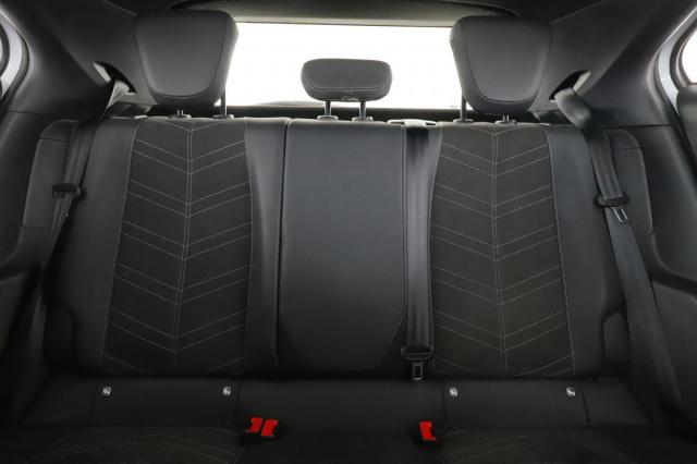 Opel Mokka image 8