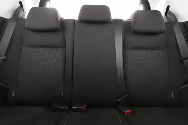 Peugeot 208 image 9