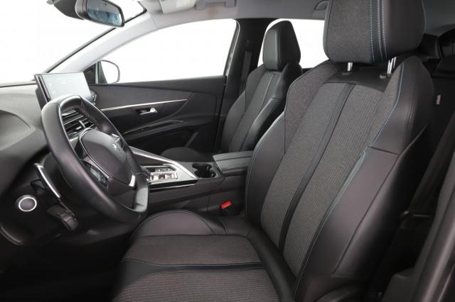 Peugeot 3008 image 9