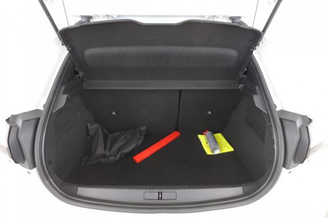 Peugeot 208 image 9