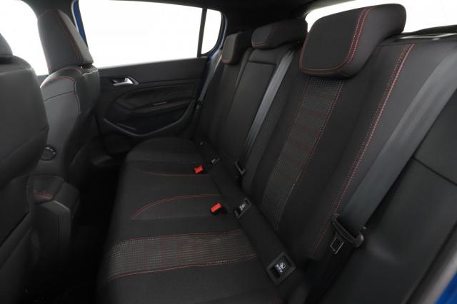 Peugeot 308 image 7