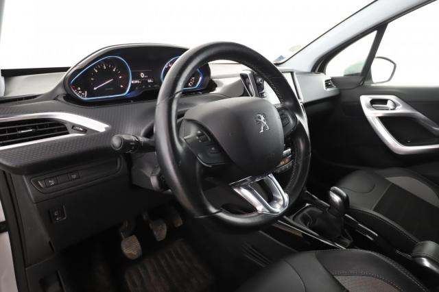 Peugeot 2008 image 4
