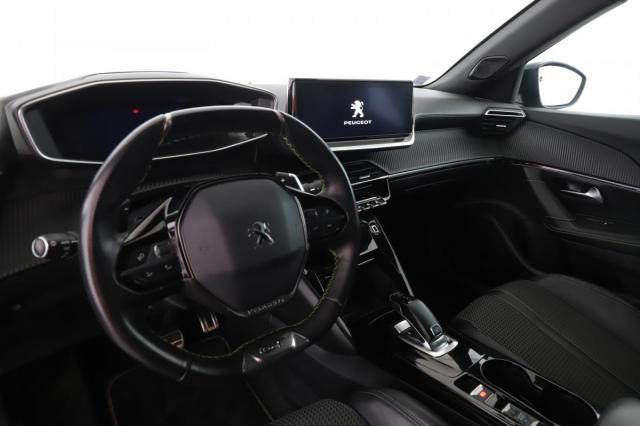 Peugeot 2008 image 9