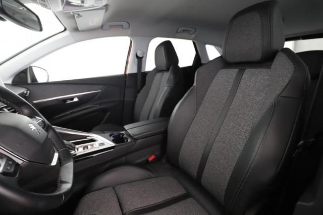 Peugeot 3008 image 5