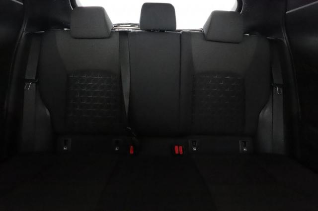 Toyota C-Hr image 3