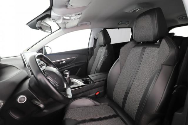 Peugeot 5008 image 7