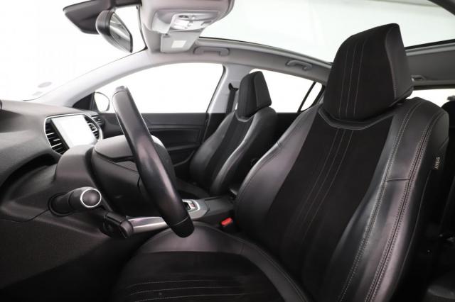 Peugeot 308 image 3