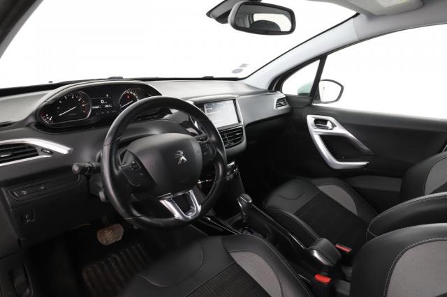 Peugeot 2008 image 5