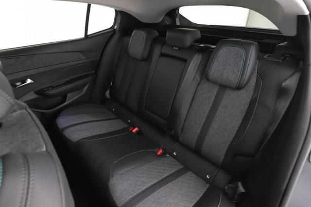 Peugeot 408 image 1