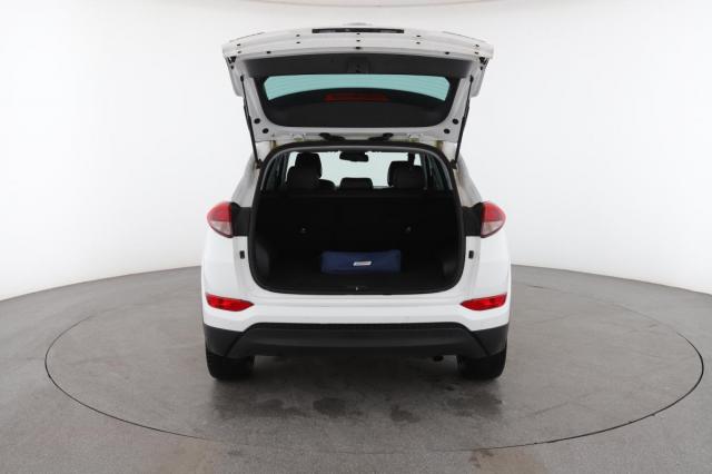 Hyundai Tucson image 6
