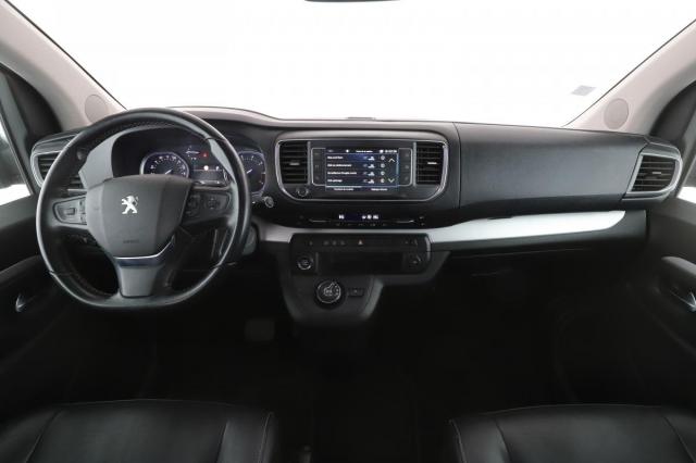 Peugeot Traveller image 2