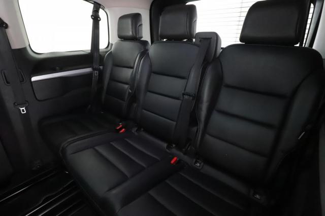 Peugeot Traveller image 9