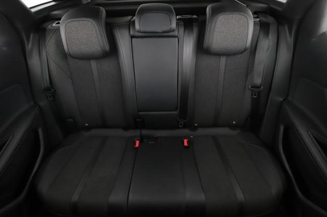 Peugeot 3008 image 7