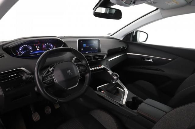 Peugeot 3008 image 8
