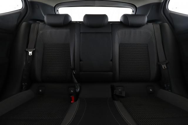 Opel Astra image 7