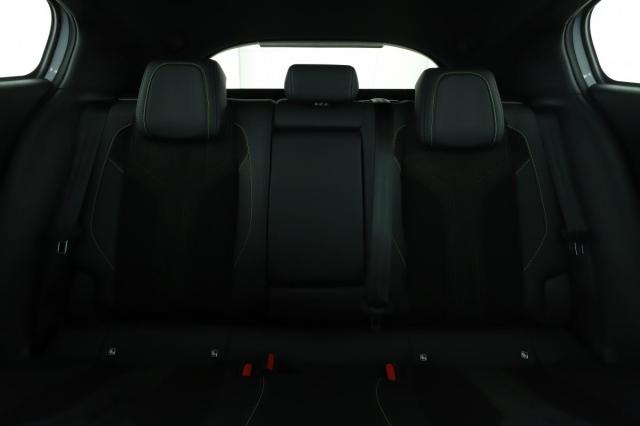 Peugeot 408 image 4