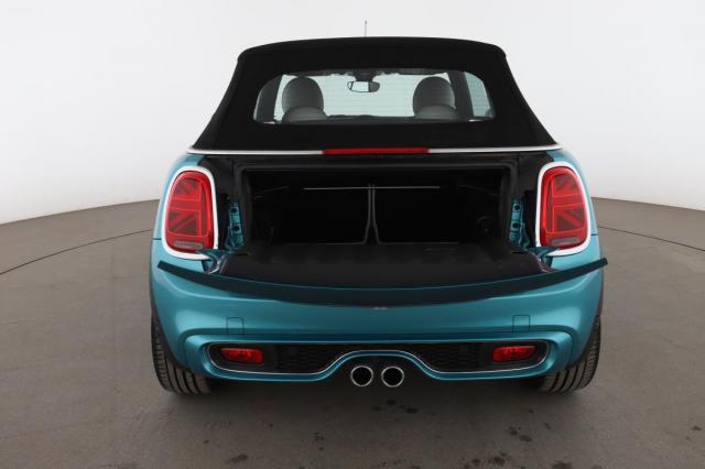 Mini Cabrio image 3