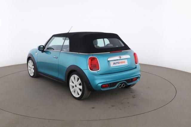 Mini Cabrio image 2
