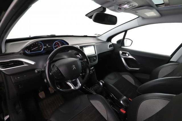Peugeot 2008 image 4