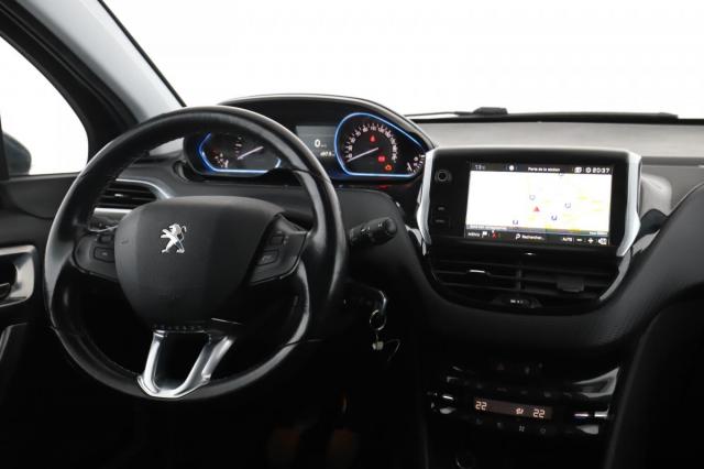 Peugeot 2008 image 9