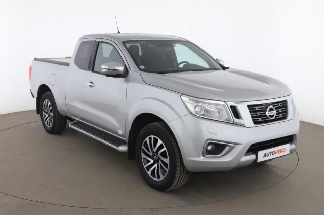 Nissan Navara image 9