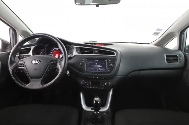Kia Cee'D image 2