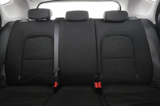 Kia Cee'D image 7