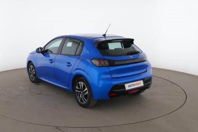 Peugeot 208 image 4