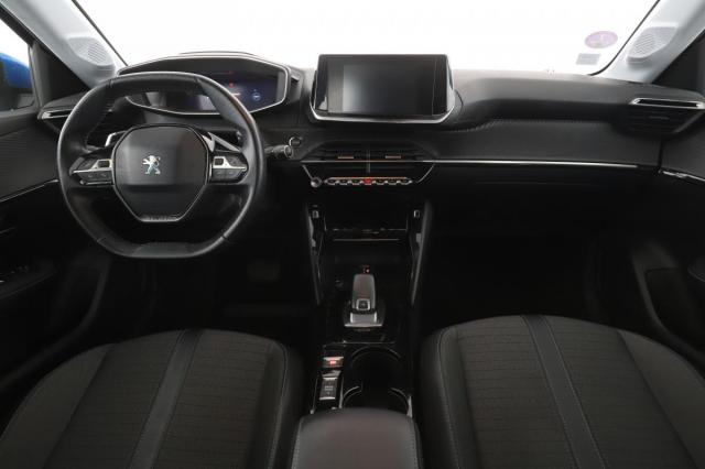 Peugeot 208 image 7