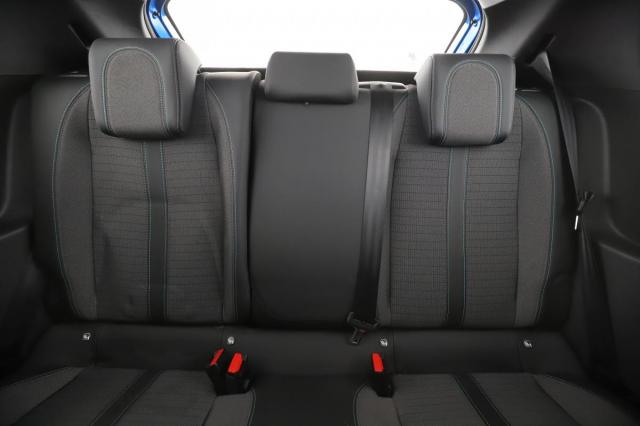 Peugeot 208 image 6